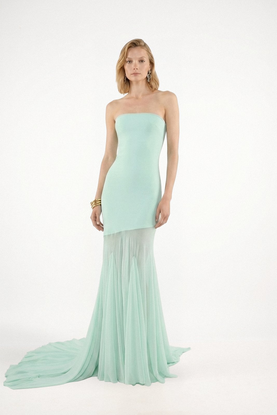 Dahlia - Mint Review: The Custom-Made Mint Blossom Piece from Deme by Gabriella
