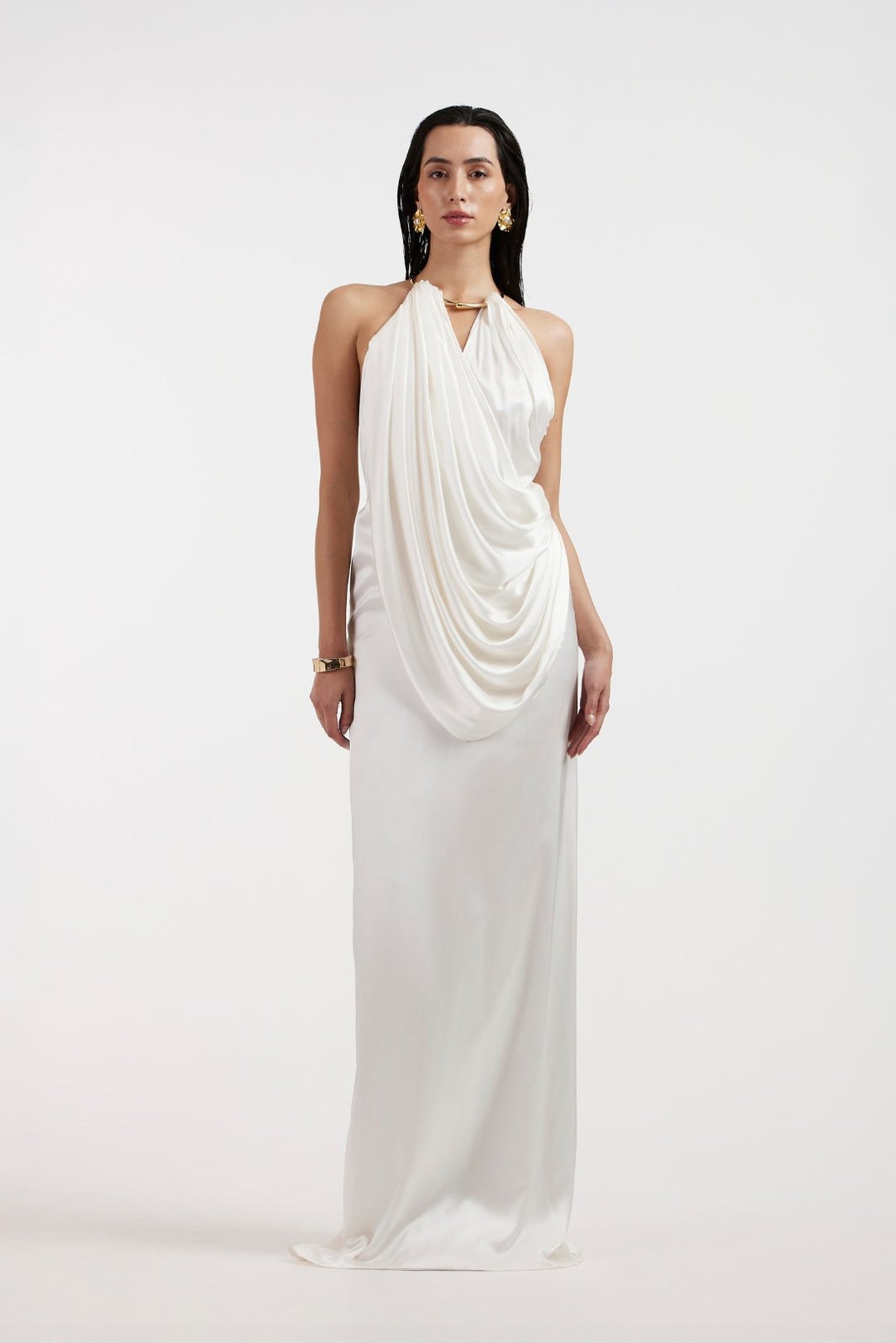 Leona Review: A Deme by Gabriella Gown